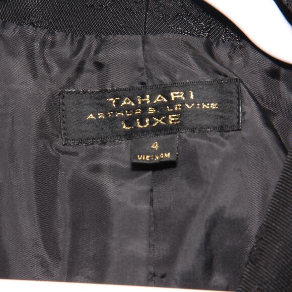 Tahari Luxe Black Brocade Blazer Jacket Size 4 Snap front closures - Picture 5 of 10